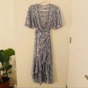 Floral midi dress- cute!